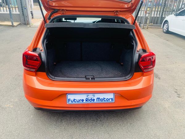 2021-Volkswagen-Polo-10-TSI-Trendline image:16
