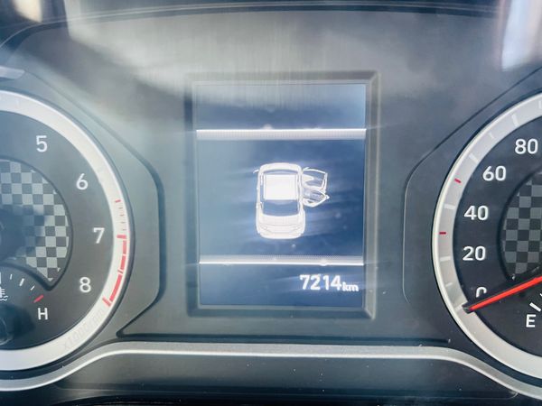 2024-Hyundai-Grand-i10-12-Fluid-Sedan image:8
