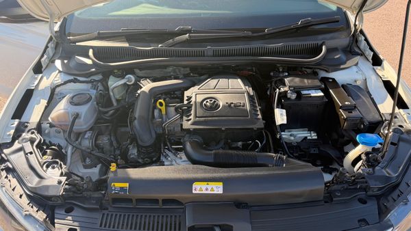 2021-Volkswagen-Polo-10-TSI-Trendline image:13