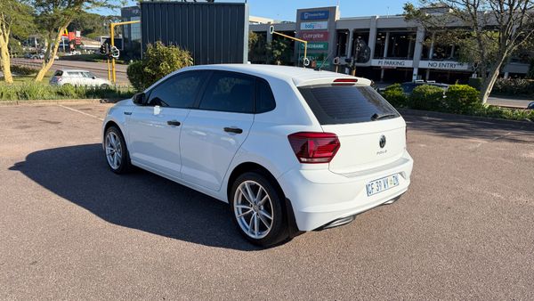 2021-Volkswagen-Polo-10-TSI-Trendline image:2
