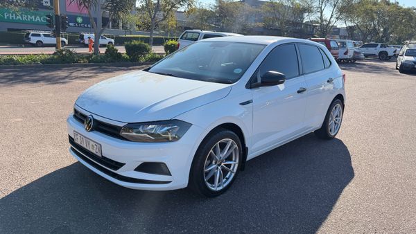 2021-Volkswagen-Polo-10-TSI-Trendline image:3