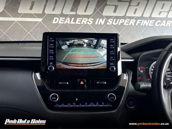 2022-Toyota-Corolla-Cross-18-XS image:9
