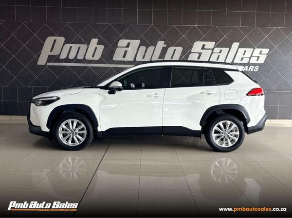 2022-Toyota-Corolla-Cross-18-XS image:3