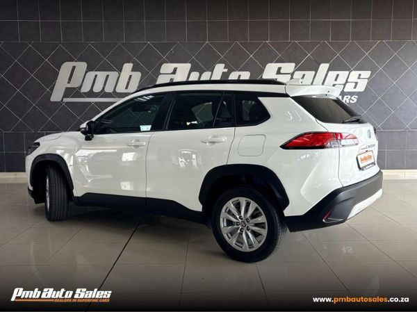 2022-Toyota-Corolla-Cross-18-XS image:4