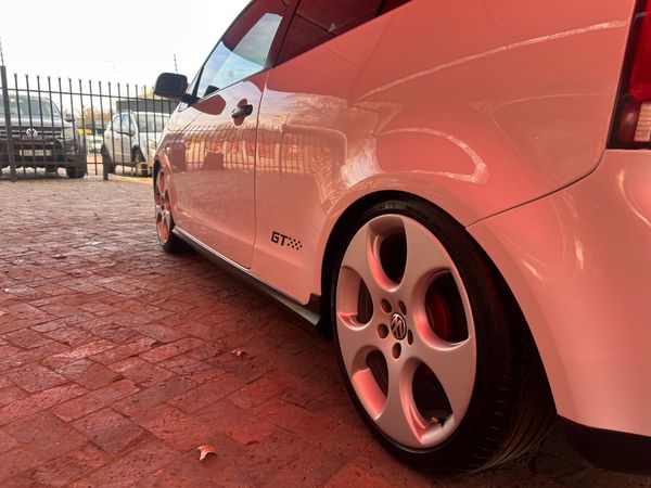 2012-Volkswagen-Polo-Vivo-Polo-Gt image:9
