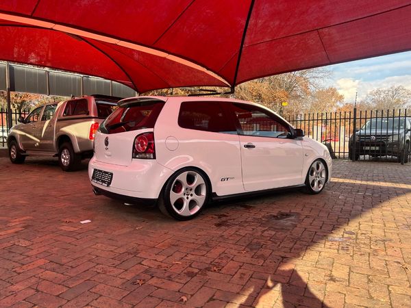 2012-Volkswagen-Polo-Vivo-Polo-Gt image:4