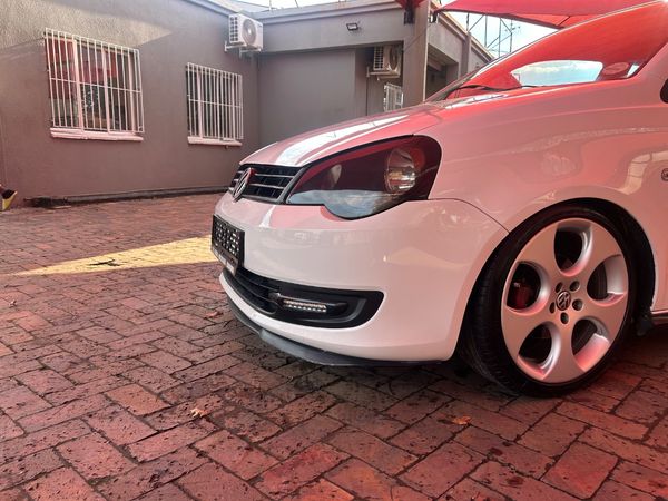 2012-Volkswagen-Polo-Vivo-Polo-Gt image:8