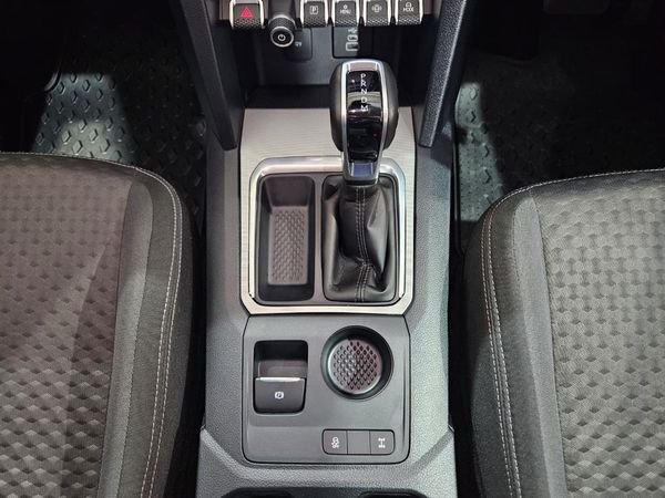 2025-Volkswagen-Amarok-20-TDI-125kW-Life-Auto-Double-Cab image:9