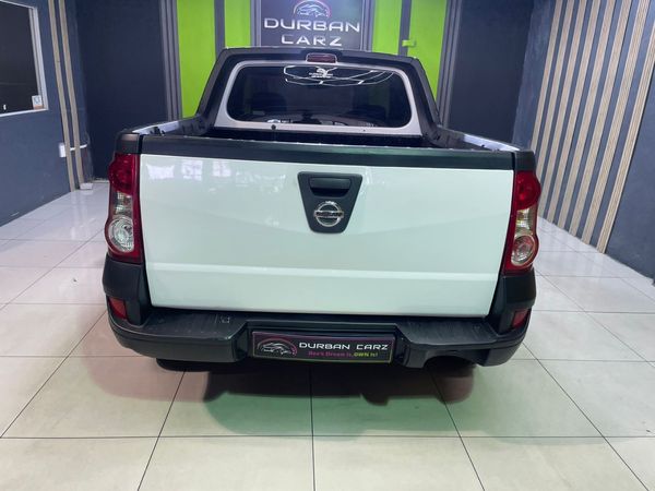 2023-Nissan-NP200-16 image:4