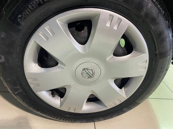 2023-Nissan-NP200-16 image:8
