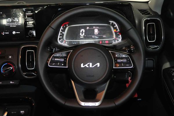 2026-Kia-Sonet-15-EX-Auto image:8