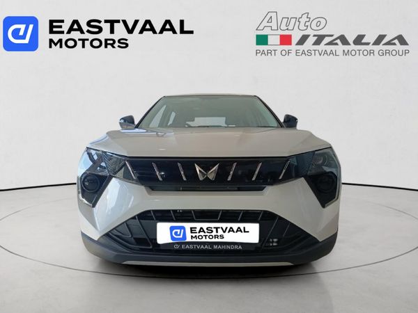 2026-Mahindra-XUV-3XO-12T-MX2-Auto image:1