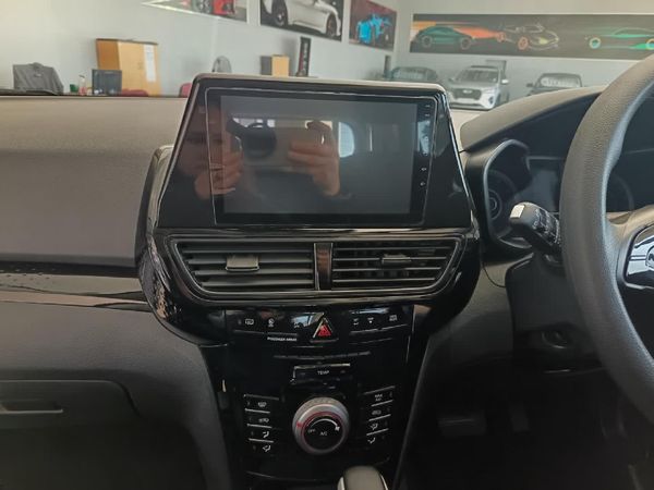 2026-Mahindra-XUV-3XO-12T-MX2-Auto image:19