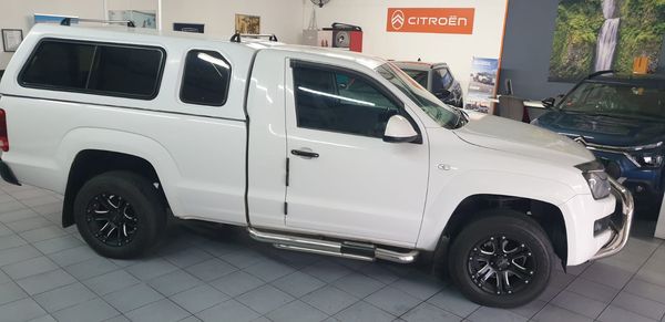 2011-Volkswagen-Amarok-20-TDI-90kW-Single-Cab image:1