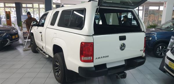 2011-Volkswagen-Amarok-20-TDI-90kW-Single-Cab image:4