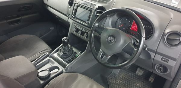 2011-Volkswagen-Amarok-20-TDI-90kW-Single-Cab image:6