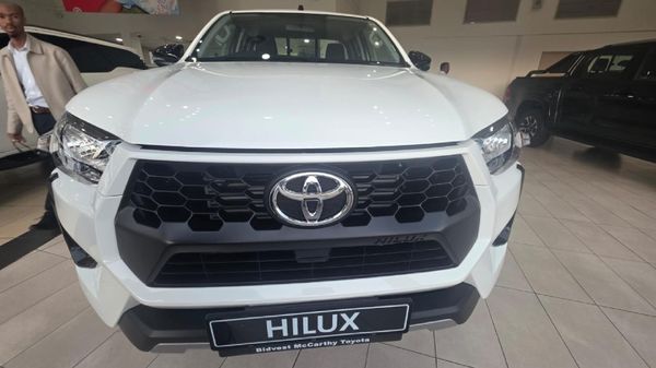 2026-Toyota-Hilux-24-GD-6-Raised-Body-Raider-Extended-Cab image:6