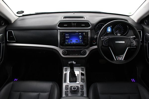 2021-Haval-H6C-20T-Luxury-Auto image:1