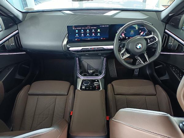 2025-BMW-X3-20d-xDrive-M-Sport image:4