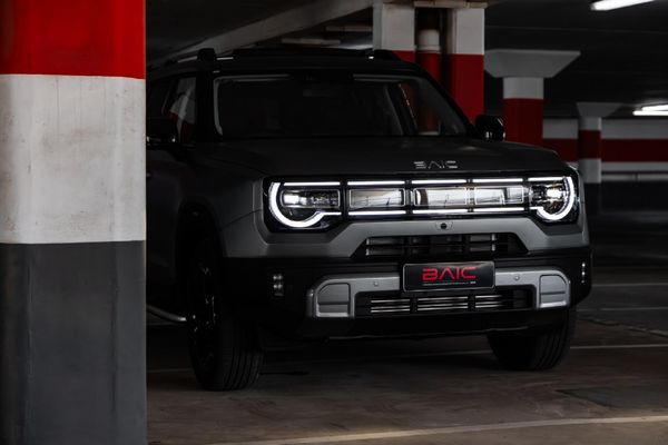 2026-BAIC-B30-e-15T-HEV-Premium-Adventure-4x4-DHT image:5