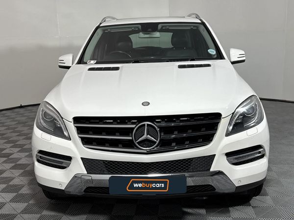 2015-Mercedes-Benz-ML-350-Bluetec image:14