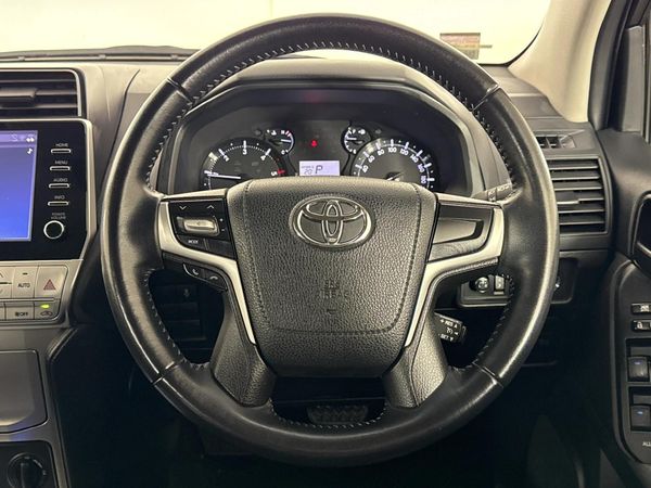 2022-Toyota-Land-Cruiser-Prado-28-GD-TX-Auto image:12