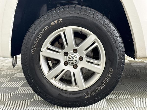 2015-Volkswagen-Amarok-20-BiTDI-Highline-132kW-4Motion-Double-Cab image:3