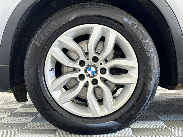 2017-BMW-X3-xDrive20d-Auto image:4