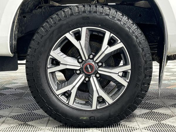 2023-Isuzu-D-Max-30-DDI-LSE-4x4-Auto-Extended-Cab image:5