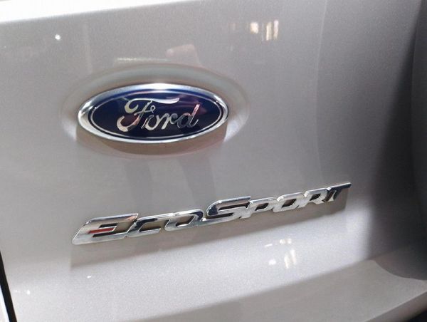 2016-Ford-EcoSport-15-TiVCT-Ambiente image:9