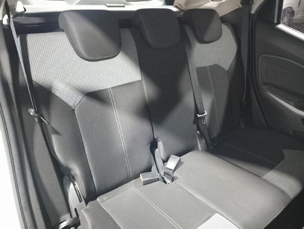 2016-Ford-EcoSport-15-TiVCT-Ambiente image:16