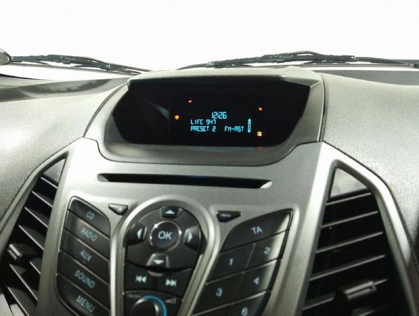 2016-Ford-EcoSport-15-TiVCT-Ambiente image:22