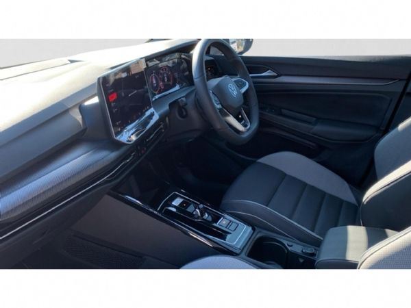 2026-Volkswagen-Golf-14-TSI-R-Line-Auto-110kw image:13