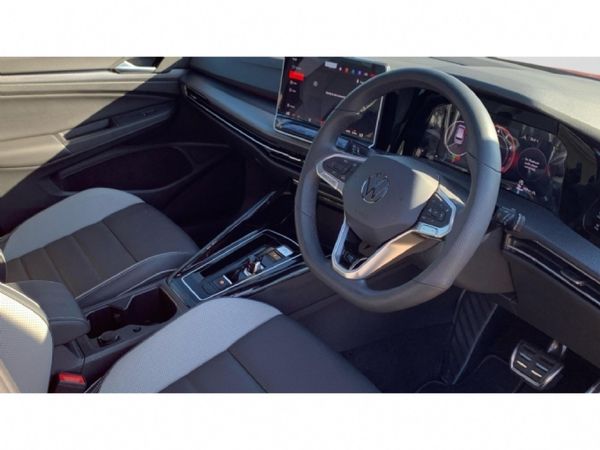 2026-Volkswagen-Golf-14-TSI-R-Line-Auto-110kw image:16