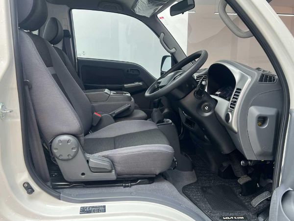 2025-Kia-K-Series-Pick-Up-K-2700-Workhorse-Single-Cab image:19