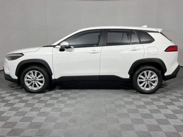 2025-Toyota-Corolla-Cross-18-XI image:19