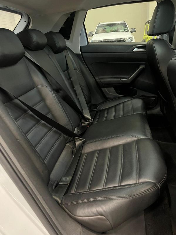2019-Volkswagen-Polo-10-TSI-Comfortline image:11