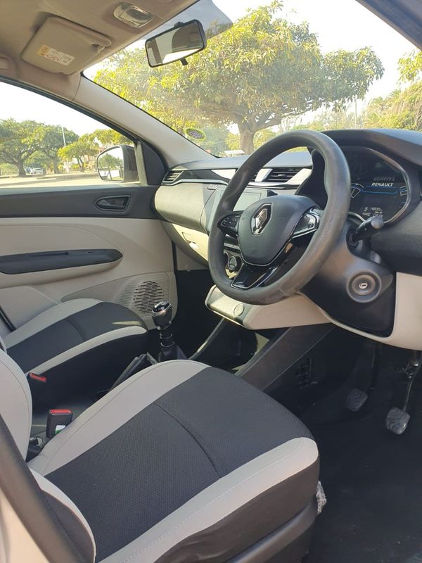 2023-Renault-Triber-10-Dynamique image:10