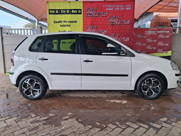 2007-Volkswagen-Polo-14-Trendline image:5