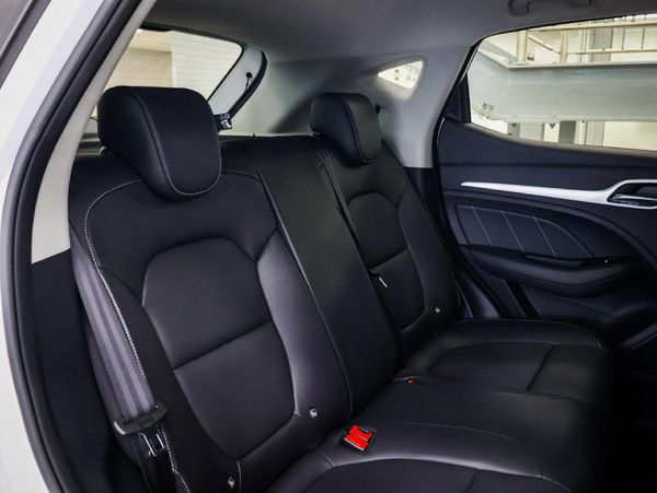 2026-MG-ZS-15-Delux-Auto image:10