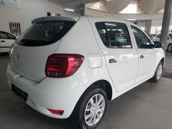 2020-Renault-Sandero-900T-Expression image:11