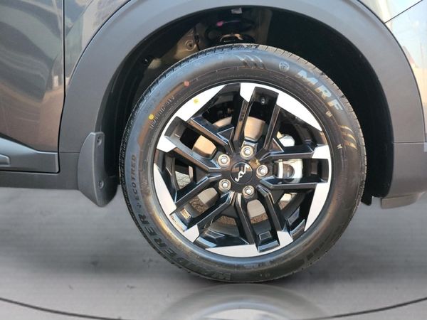 2026-Kia-Carens-15D-LX-Auto image:10