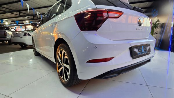 2022-Volkswagen-Polo-10-TSI-Life image:21
