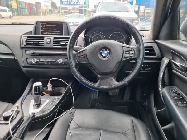 2013-BMW-1-Series-120d-5-dr-Auto image:4