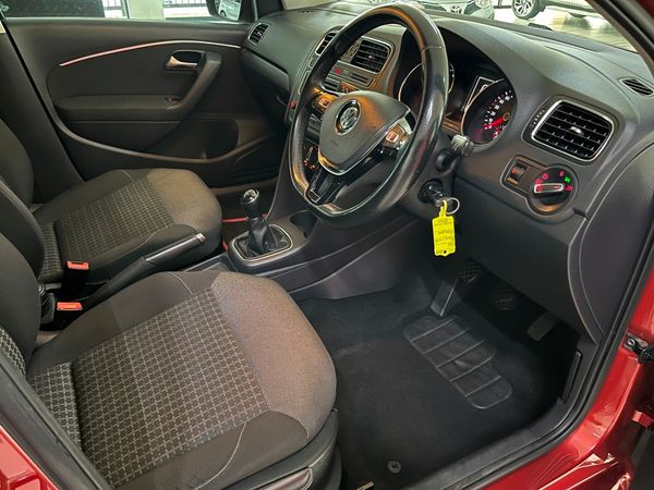 2015-Volkswagen-Polo-GP-12-TSI-Comfortline-66kW image:9