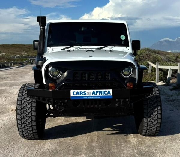 2013-Jeep-Wrangler-Unlimited-28-CRD-Sahara-Auto image:1