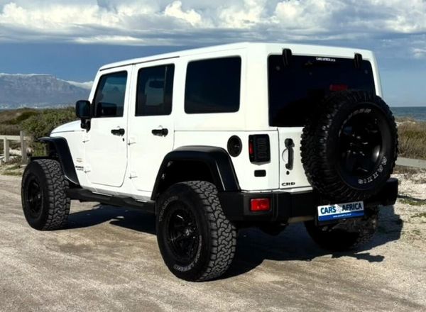 2013-Jeep-Wrangler-Unlimited-28-CRD-Sahara-Auto image:5