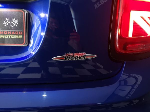 2019-MINI-Hatch-JCW-Auto image:15