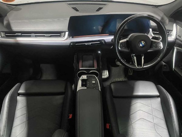 2025-BMW-X2-sDrive-18i-M-Sport image:13