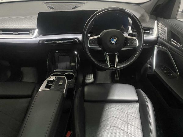 2025-BMW-X2-sDrive-18i-M-Sport image:16